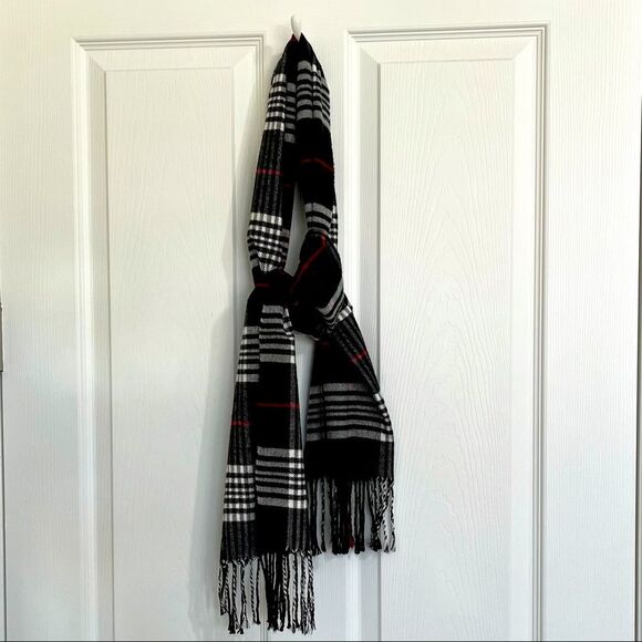 Cashmere Feel Black Plaid Neck Scarf Soft Comfy Cozy Warm Dark Goth Grunge 70x12 - Picture 6 of 6